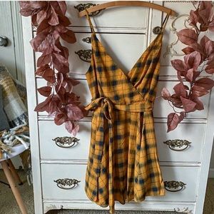 NWT Essue Yellow & Blue Plaid Sleeveless Wrap Mini Dress